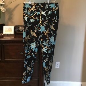 Soft Surroundings-Stunning Chinoiserie Black and Gold foil Floral Ankle Pants